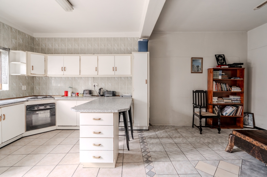 7 Bedroom Property for Sale in Bo Kaap Western Cape